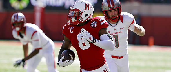 Nebraska RB Ameer Abdullah has MCL sprain, could return for Wisconsin game