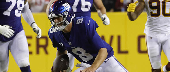 Giants Quarterback Daniel Jones' Rushing Stats Are More Impressive Than  You'd Think