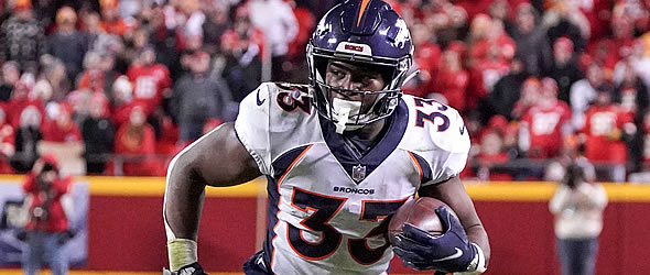 Who could the Denver Broncos sign as a backup running back in 2022?